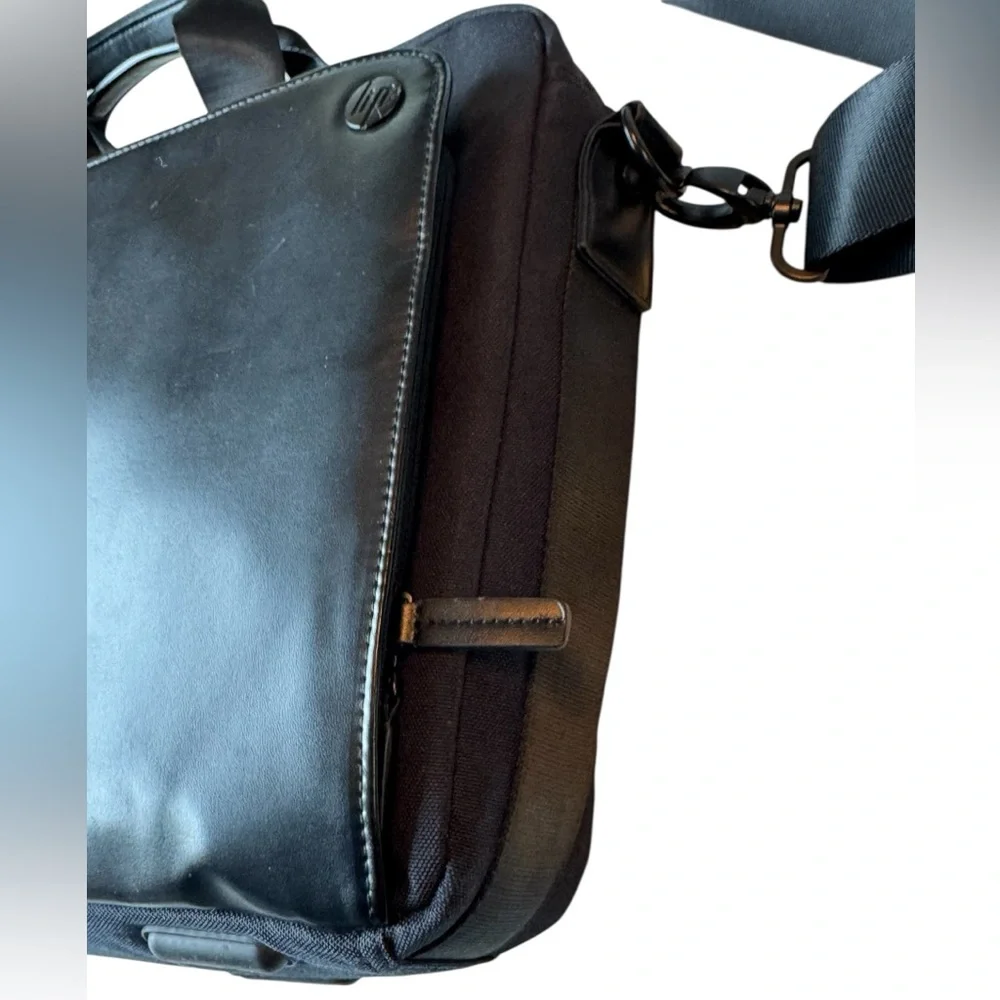 HP Hewlett Packard Black Laptop Shoulder Bag for Men